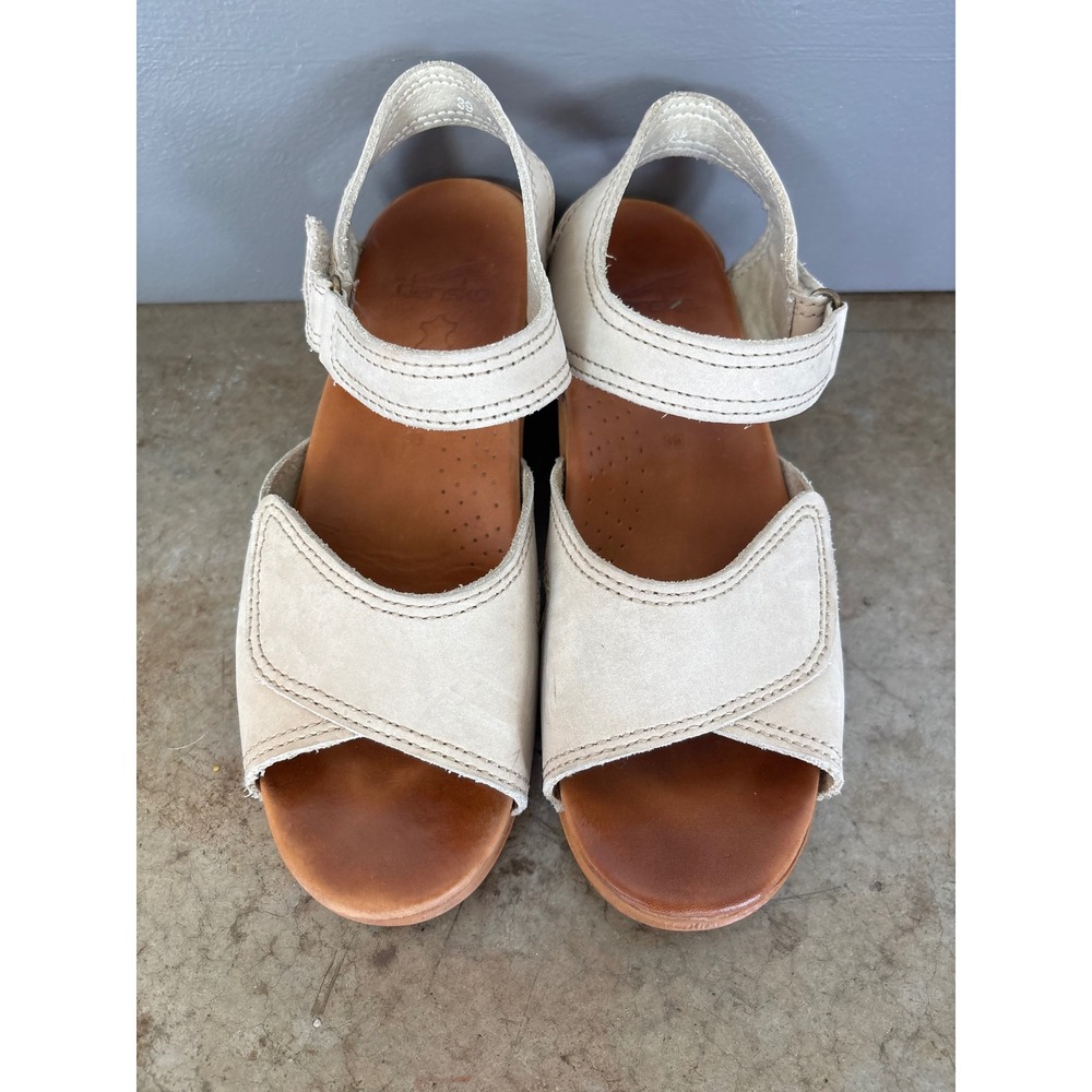 Dansko Cream Suede Platform Wedge Sandals Clogs Adjustable Straps Size 39/8.5